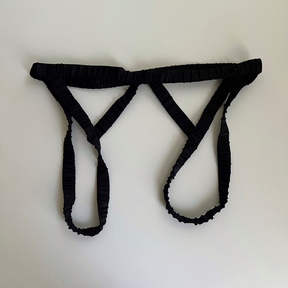 Ruched Panty Garter - Picture 4 of 4